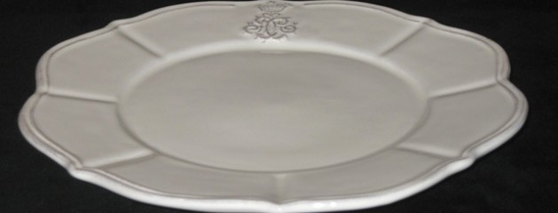 Corona Latte Dinner Plate
